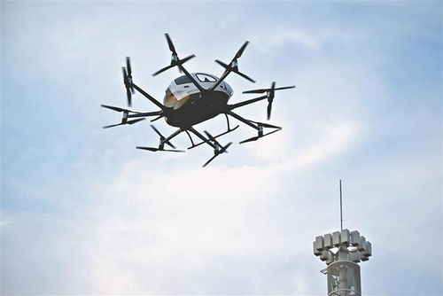 智博會上的智慧之光 從仿生機器人到智能無人飛行器的智造新篇章